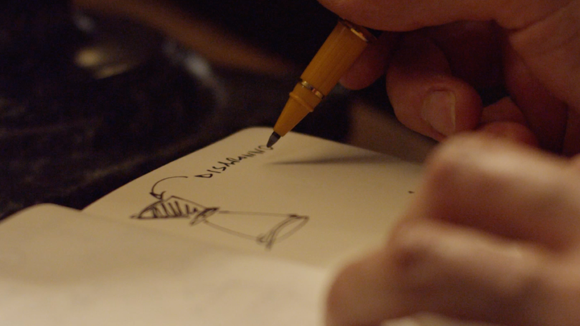 disaronno-video-detail-pen